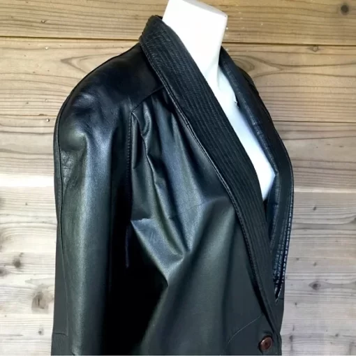 Pelle Milano Ny Oversized Black Single Button Blazer.