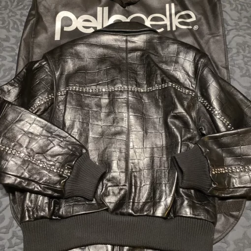 Pelle Womens Black Leather Bomber Jacket.